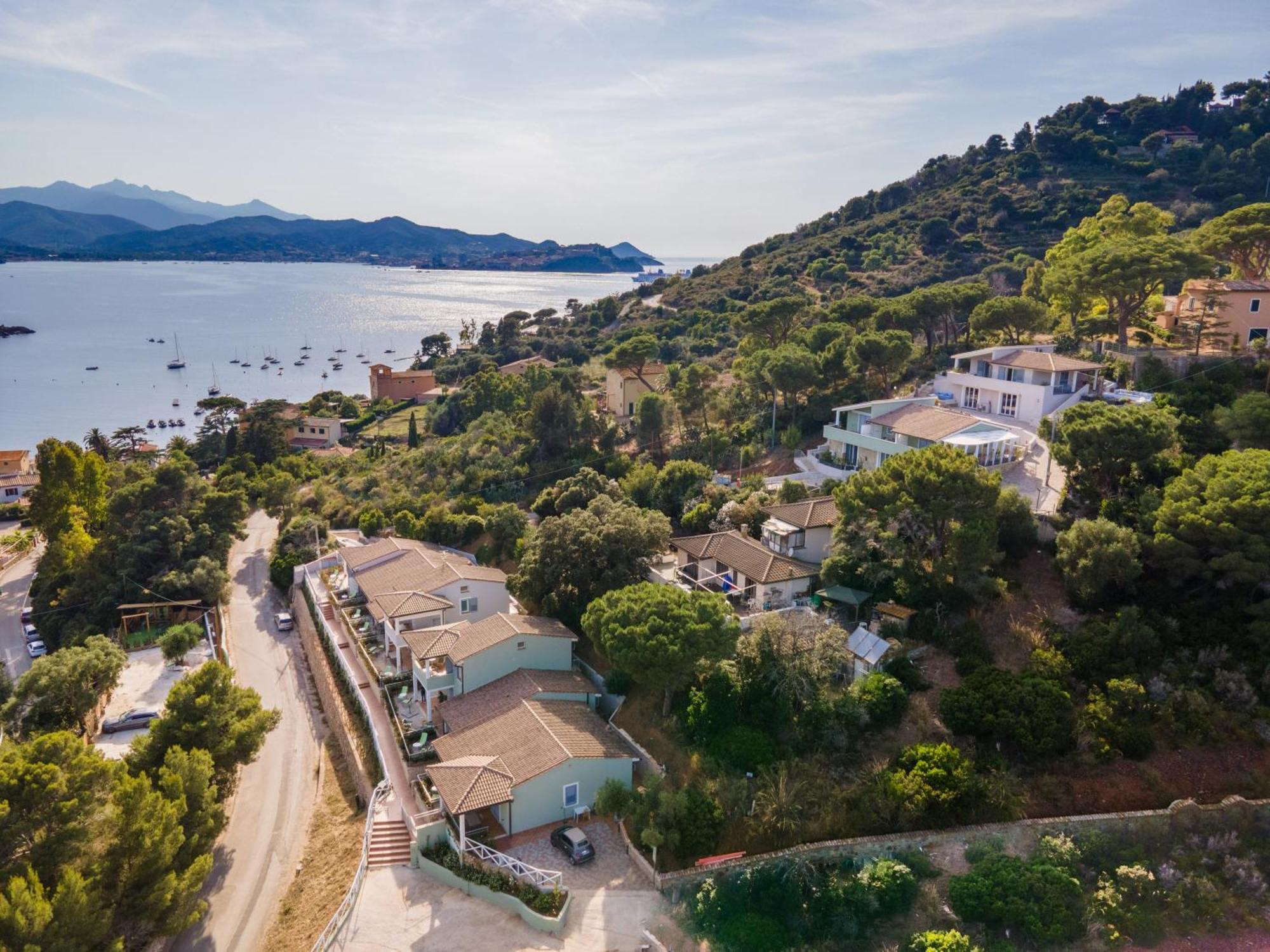 Elbitat Homes Bagnaia  ภายนอก รูปภาพ