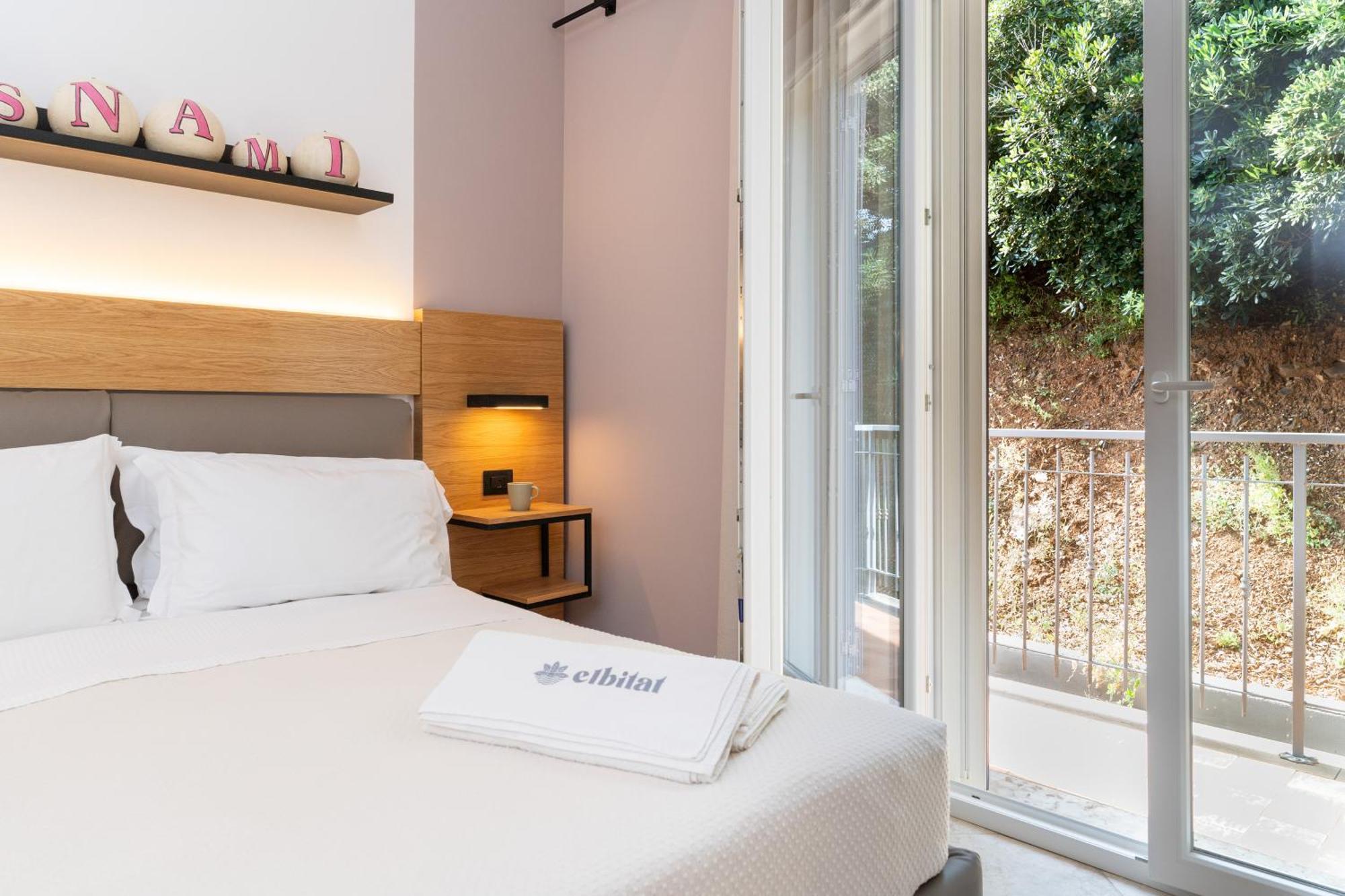 Elbitat Homes Bagnaia  ภายนอก รูปภาพ